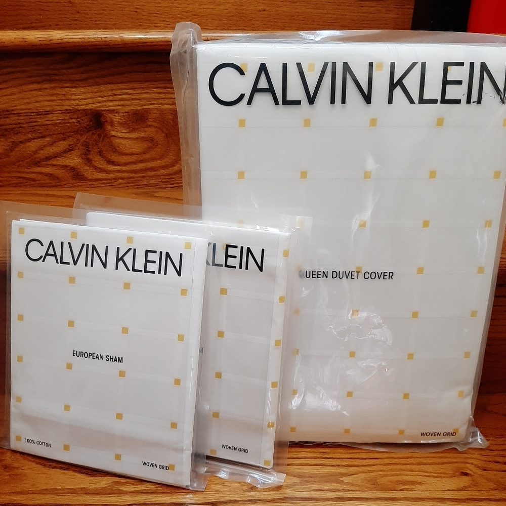 Calvin Klein Woven Grid Queen Duvet Cover Euro Shams Yellow MSRP $430